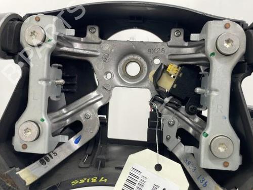 Used Steering wheel MITSUBISHI GRANDIS (NA_W) 2.0 DI-D (NA8W) (140 hp) 20388959