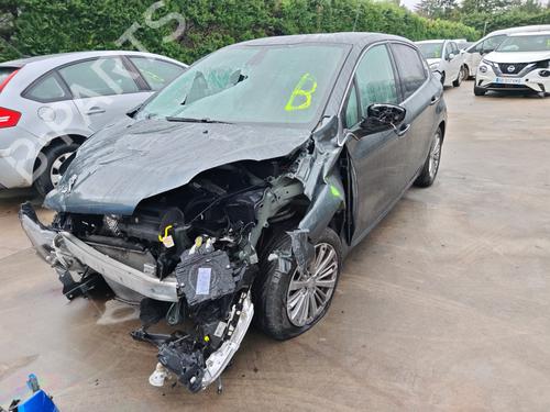 Used Parts PEUGEOT 208 I (CA_, CC_) 1.2 THP 110 (110 hp) 4416819