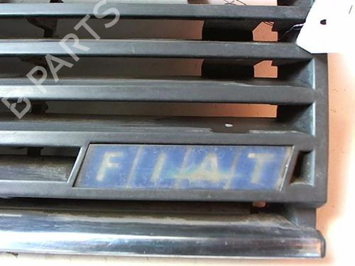 Grill FIAT REGATA (138_) 70 1.3 (65 hp) 21203545