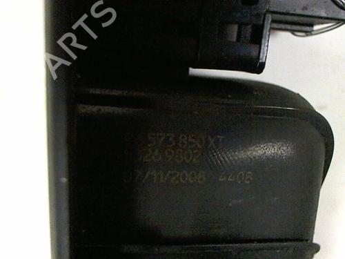 Used Right rear window switch Right rear window switch PEUGEOT 308 SW I (4E_, 4H_) 1.6 HDi (109 hp) 20432434 20432434