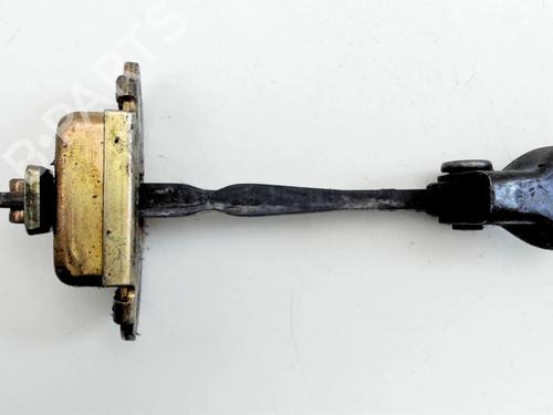 hingedoor-check-strap-toyota-yaris-_p1_-1999-2000-2001-2002-2003-2004-2005-31074443 main image