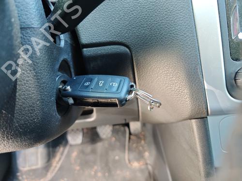 Radio VW POLO V (6R1, 6C1) 1.2 | BP32273669E6