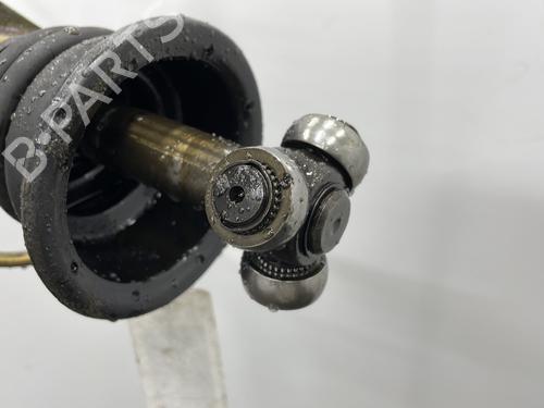 Used Left front driveshaft Left front driveshaft RENAULT RAPID Box Body/MPV (F40_, G40_) 1.4 (F40D) (79 hp) 26224038 26224038