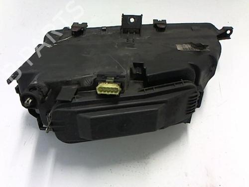 Right headlight CITROËN XANTIA (X1_, X2_) 1.9 Turbo D | BP20470779C29 