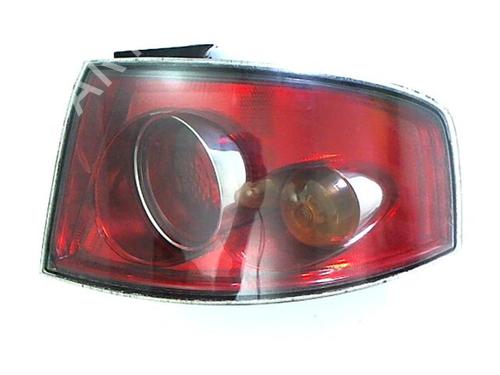 Right taillight SEAT IBIZA III (6L1) 1.9 TDI | BP20472725C35 