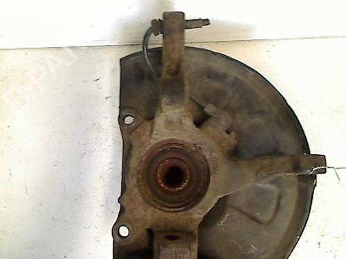 Right front steering knuckle VOLVO V40 Estate (645) 1.9 TD | BP21203424M26 