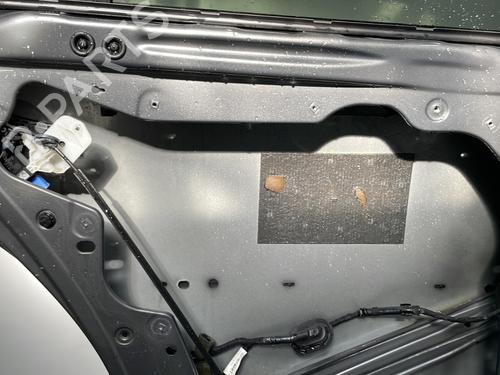 Porta trás esquerda Porta trás esquerda VW TOURAN (1T3) 1.6 TDI (105 hp) 36013409 36013409