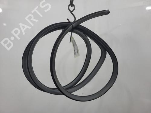 BP21240139C142 main image