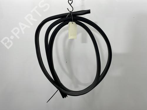 Used Rubber door seal FORD KUGA II (DM2) 2.0 TDCi (150 hp) 27518962