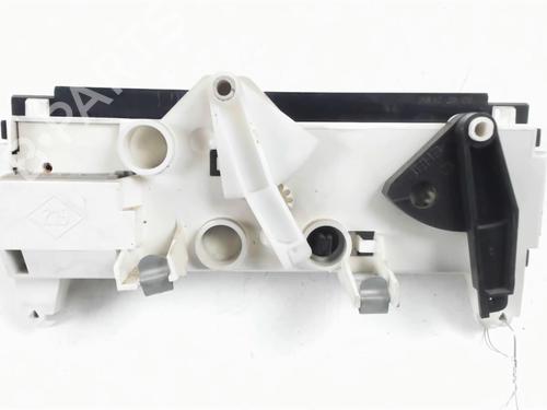 Used Climate control Climate control RENAULT CLIO I (B/C57_, 5/357_) 1.2 (B/C/S577) (54 hp) 32138784 32138784