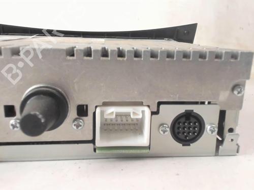 Radio MITSUBISHI GRANDIS (NA_W) 2.0 DI-D (NA8W) | BP20388989E6