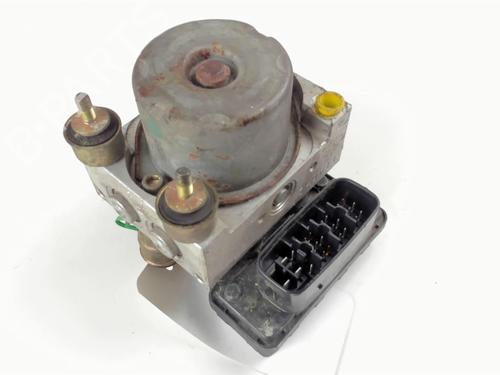 Used ABS pump ABS pump TOYOTA YARIS (_P1_) 1.3 (NCP10, SCP12_) (86 hp) 20398076 20398076