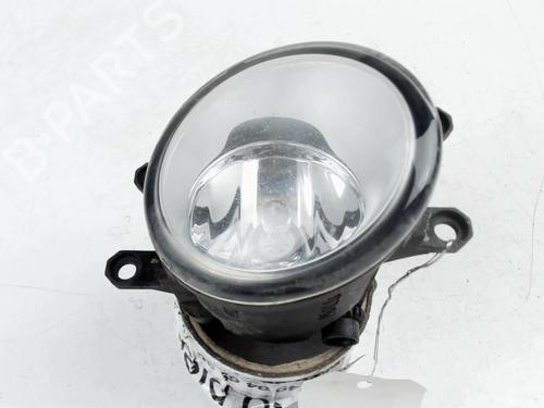Farol Nevoeiro frente direito Farol Nevoeiro frente direito 39228925 39228925