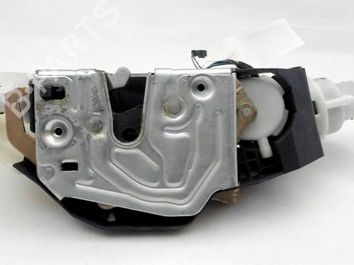 Used Rear left lock MERCEDES-BENZ S-CLASS (W220, V220) S 320 CDI (220.026, 220.126) (197 hp) 31871457