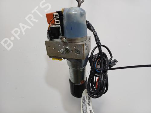 Used Electronic module Electronic module PEUGEOT 308 CC (4B_) 2.0 HDi (140 hp) 40174673 40174673