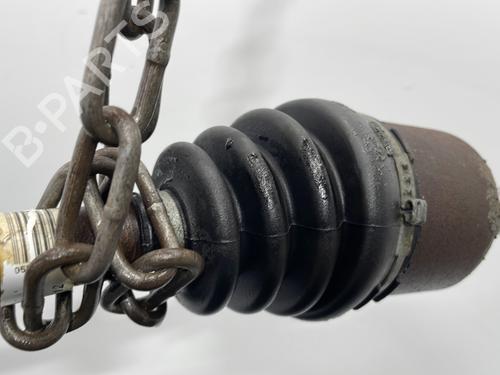 Used Right front driveshaft Right front driveshaft FIAT GRANDE PUNTO (199_) 1.2 (65 hp) 30115597 30115597