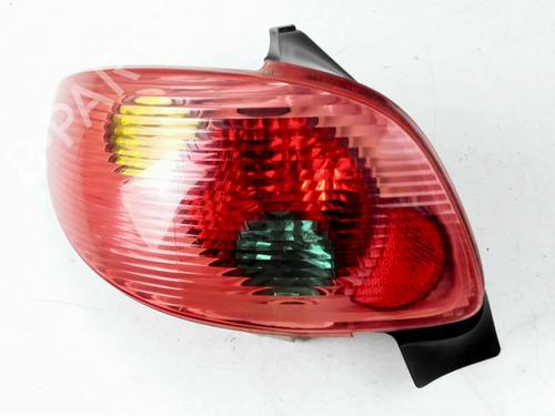 Feu arrière gauche Feu arrière gauche PEUGEOT 206 Hatchback (2A/C) [1998-2012] 36444777 36444777