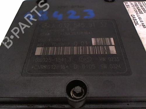 ABS pump MERCEDES-BENZ C-CLASS (W203) C 220 CDI (203.006, 203.008) | BP20461555M43