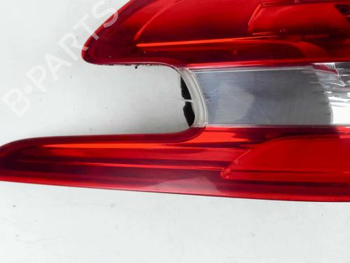 Used Left taillight Left taillight 37589561 37589561