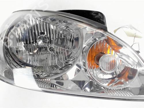 Right headlight HYUNDAI GETZ (TB) 1.1 | BP20466042C29 
