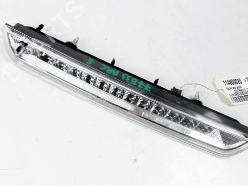 Used Third brake light PEUGEOT 208 II (UB_, UP_, UW_, UJ_) e-208 (136 hp) 30329423