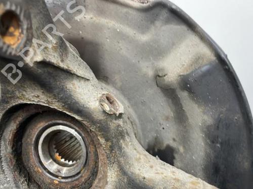 Used Right front steering knuckle Right front steering knuckle SUZUKI SWIFT III (MZ, EZ) 1.3 DDiS (RS413D) (75 hp) 20422946 20422946