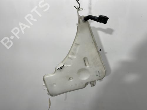 Used Windscreen washer tank BMW 1 (F20) 116 i (136 hp) 30848307