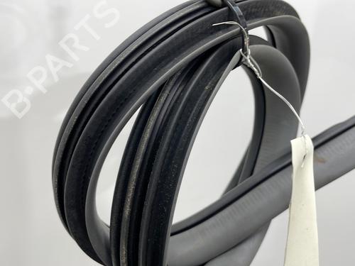 Rubber door seal HYUNDAI SANTA FÉ I (SM) 2.0 CRDi 4x4 | BP26964580C142 