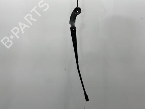 Used Front windshield wiper arm SMART FORTWO Coupe (451) 1.0 (451.331, 451.380) (71 hp) 24439350
