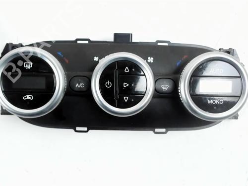 Used Climate control FIAT 500L (351_, 352_) 1.3 D Multijet (199LXY1A, 199LXY11) (84 hp) 30689114