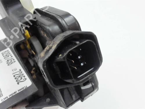 Front right lock HYUNDAI TUCSON (JM) 2.0 CRDi | BP20422783C97 