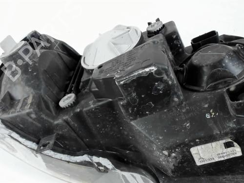 Left headlight LAND ROVER FREELANDER I (L314) 2.0 Td4 4x4 | BP26964347C28 