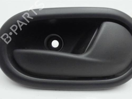 Used Front right interior door handle Front right interior door handle DACIA SANDERO II 1.2 (75 hp) 20420579 20420579
