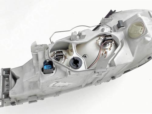 Used Right headlight Right headlight FORD MONDEO II Saloon (BFP) 1.6 i (90 hp) 20408336 20408336