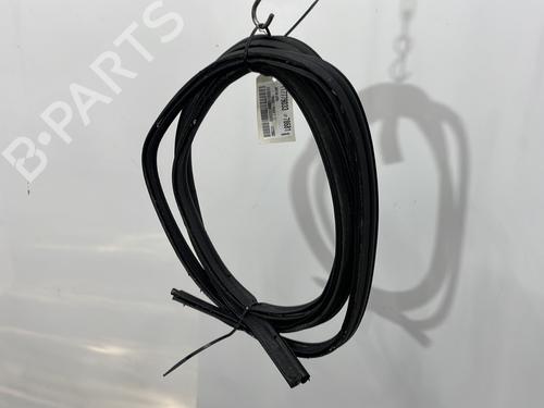 Türkonturgummi für RENAULT TWINGO I (C06_) 1.2 (C066, C068) (58 hp) 30941384