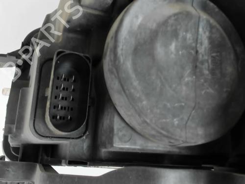 Right headlight VW GOLF VI (5K1) 2.0 TDI | BP29976529C29 