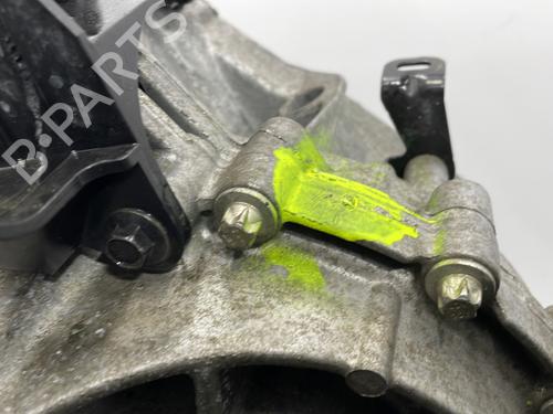 gearbox-renault-clio-v-b7_-2019-30890723 main image