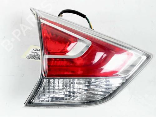Venstre baglygte bagklap NISSAN X-TRAIL III (T32_, T32R, T32RR) 1.6 dCi (T32) (130 hp) 28361868