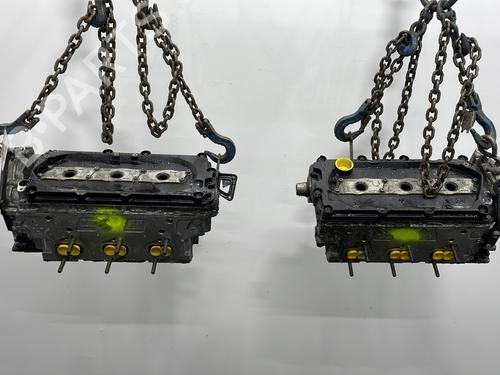 Used Cylinder head AUDI A5 (8T3) 3.0 TDI quattro (240 hp) 32042458