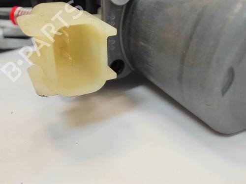 Used Front right window mechanism Front right window mechanism FORD FIESTA VI (CB1, CCN) 1.4 TDCi (68 hp) 20390527 20390527