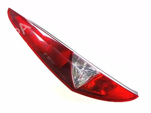 Used Left taillight FIAT PUNTO (188_) 1.2 60 (188.030, .050, .130, .150, .230, .250) (60 hp) 20435624