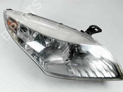 Used Right headlight RENAULT MEGANE III Grandtour (KZ0/1) 1.5 dCi (KZ09, KZ0D, KZ1G, KZ29, KZ14, KZ1W, KZ10, KZ1F,... (110 hp) 28361674