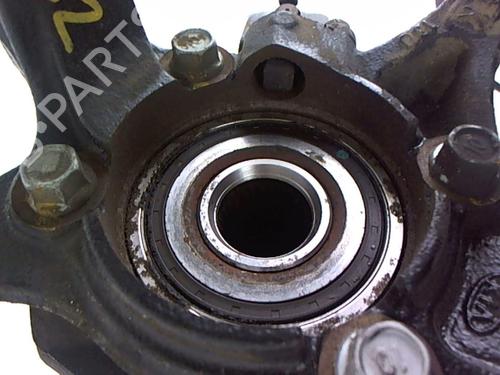 Used Right front steering knuckle Right front steering knuckle HYUNDAI i30 (GD) 1.6 CRDi (110 hp) 20403422 20403422