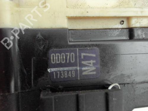 Used Switch TOYOTA YARIS (_P1_) 1.4 D-4D (NLP10_, NLP10R) (75 hp) 20405955