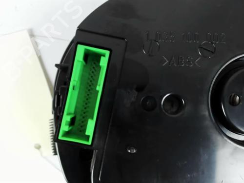 Used Instrument cluster Instrument cluster VW BORA Variant (1J6) 1.9 TDI (101 hp) 31160306 31160306