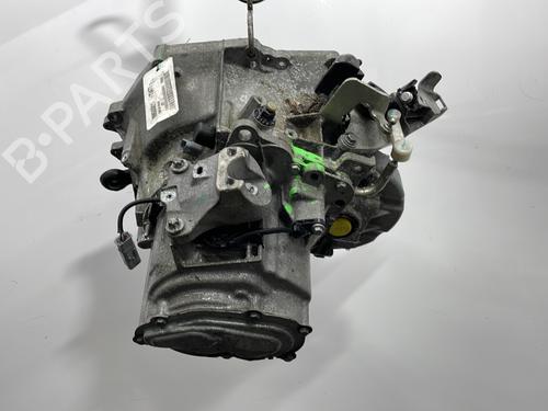 Used Gearbox Gearbox PEUGEOT 208 II (UB_, UP_, UW_, UJ_) 1.5 BlueHDI 100 (102 hp) 23780436 23780436