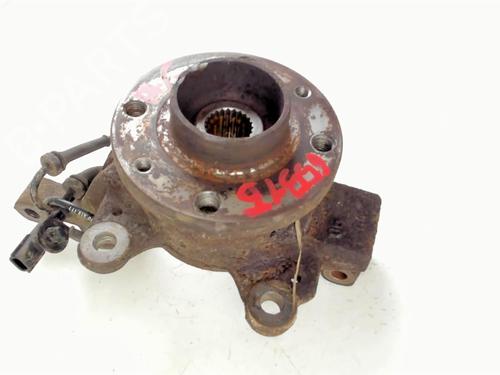 Used Left front steering knuckle Left front steering knuckle RENAULT CLIO III (BR0/1, CR0/1) 1.5 dCi (C/BR0G, C/BR1G) (68 hp) 20443093 20443093