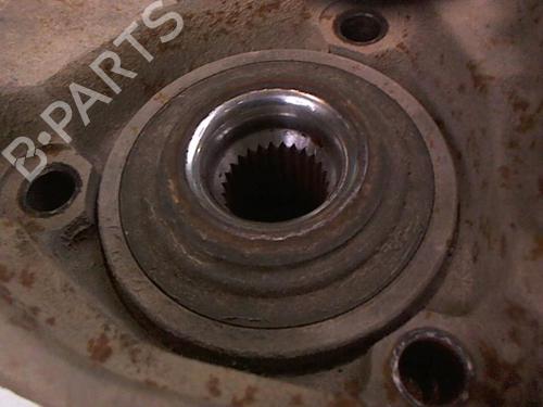 Left front steering knuckle JEEP CHEROKEE (KJ) 2.8 CRD 4x4 | BP20479155M25 