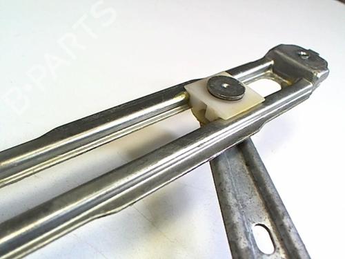 Used Front right window mechanism Front right window mechanism OPEL CORSA C (X01) 1.0 (F08, F68) (58 hp) 20429518 20429518