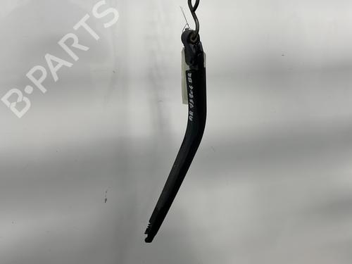 Used Rear windshield wiper arm TOYOTA COROLLA (_E12_) 2.0 D-4D (CDE120R, CDE120L_) (110 hp) 23905357